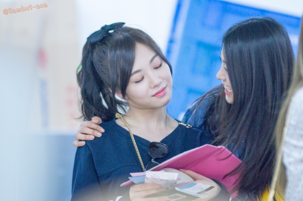 AOA 민아에게 장난치다 걸린 설현_5.jpg