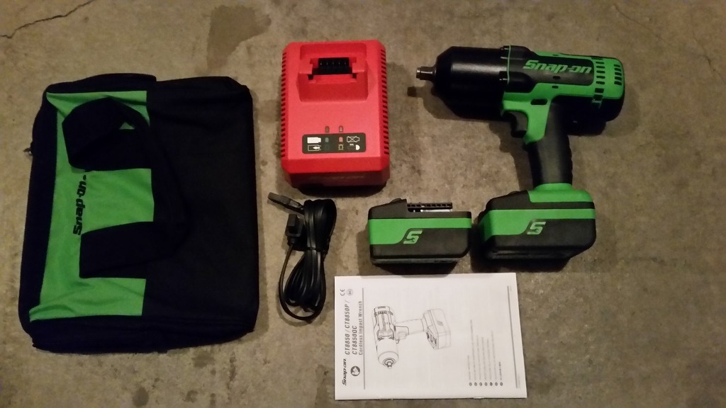 외국에서 갤로퍼를 만져보게 될줄은 꿈에도 몰랐습니다. _7.jpg