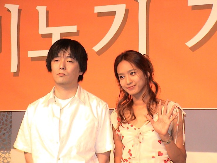 img/5/6/8/1/568148F44F1DE90020