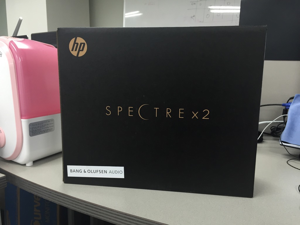 [최초] HP Spectre X2 개봉기 (서피스 프로 3 비교)_1.jpg