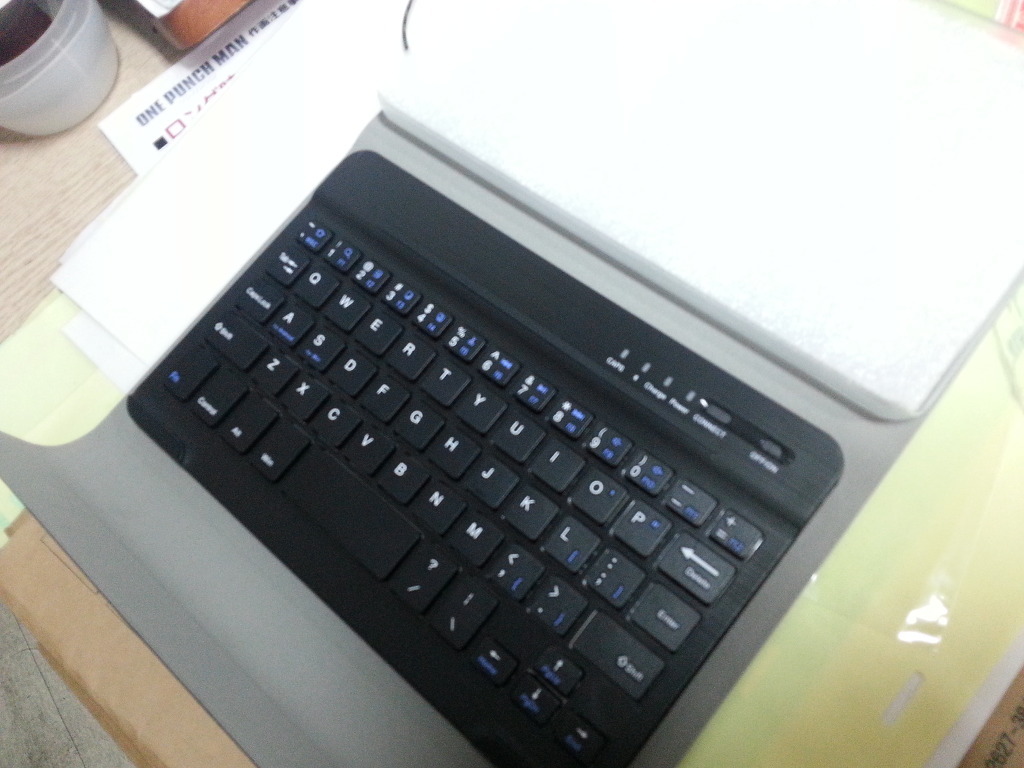 윈도우 태블릿 chuwi HI8입니다._3.jpg