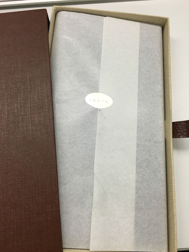 img/5/6/F/8/56F89E0F3343D10001