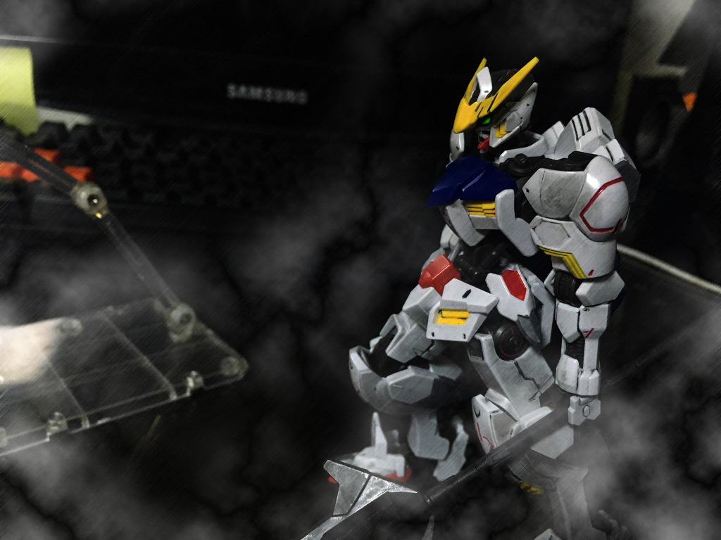 HGBIO 1/144 건담 발바토스(살짝 웨더링)_18.jpg