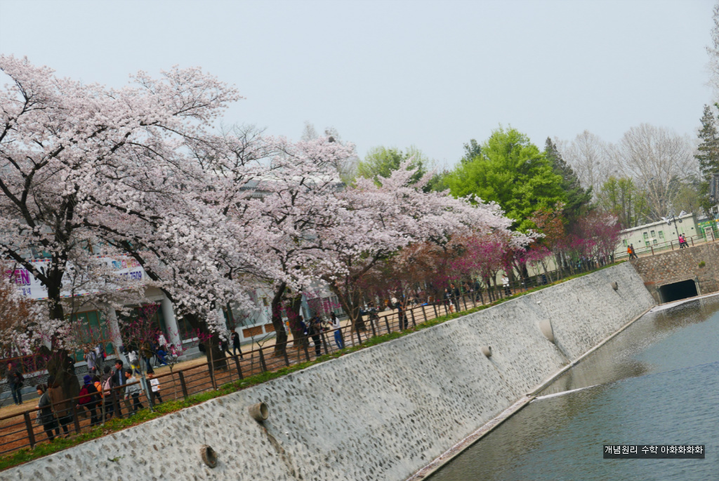 img/5/7/0/B/570BB1A14B7B020002