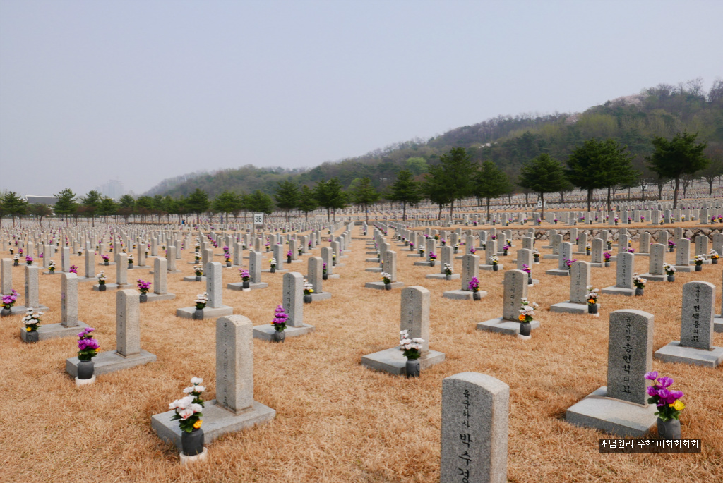 img/5/7/0/B/570BBE3B3309C40023