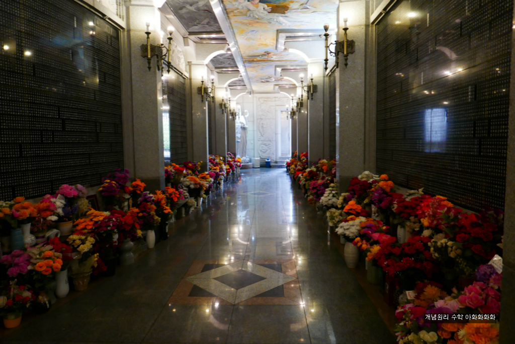 img/5/7/0/B/570BBFB93C56640021