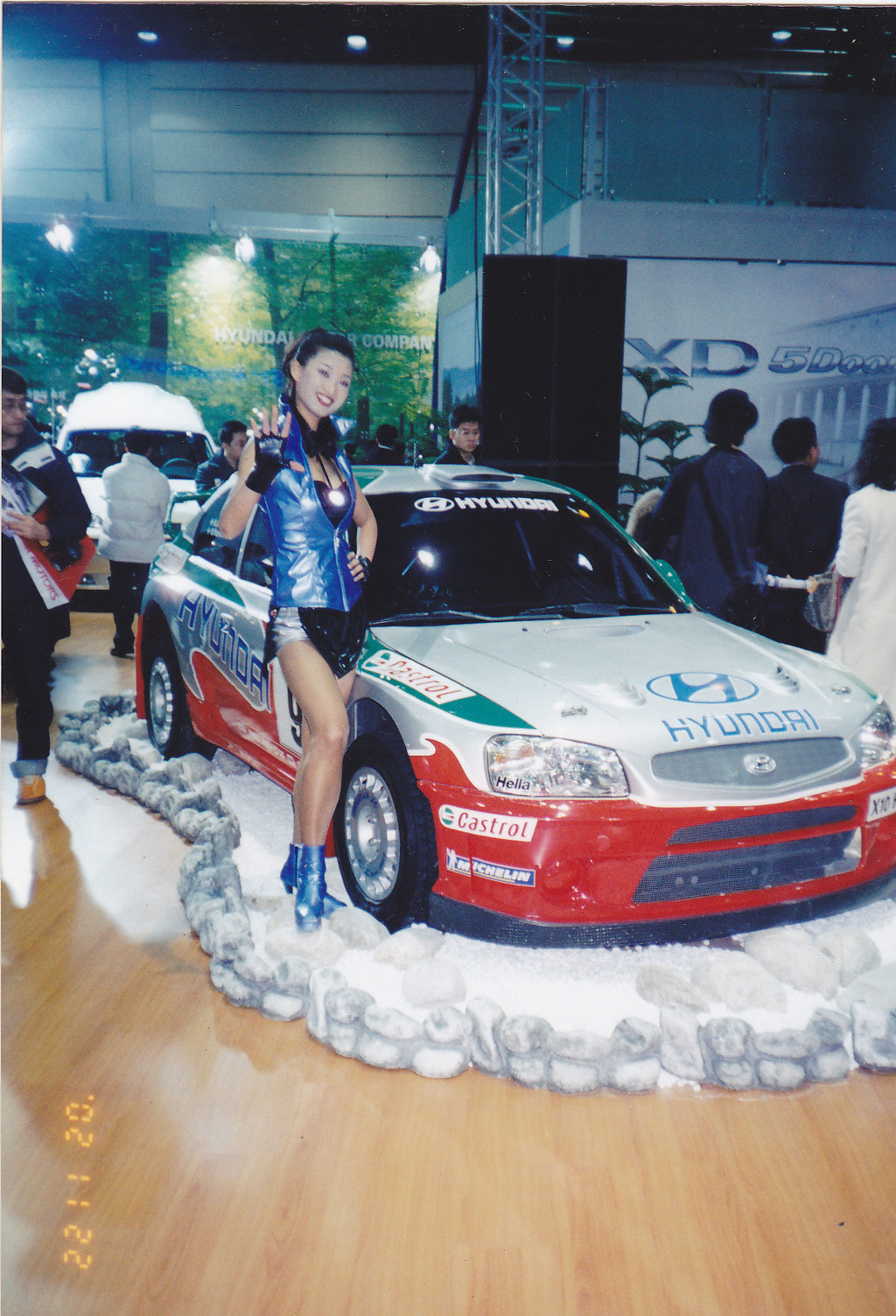 [스압주의] 14년 전, 2002 서울 모터쇼 이모저모_9.jpg