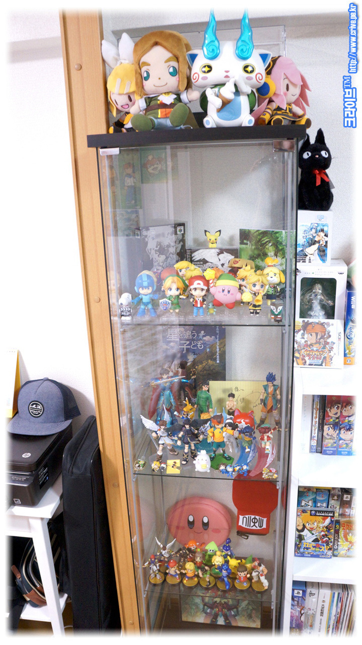 img/5/7/2/9/572999D04B19E50021