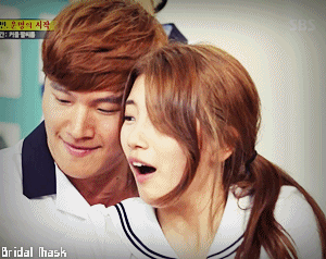 후배위하는 센빠이.gif_1.gif