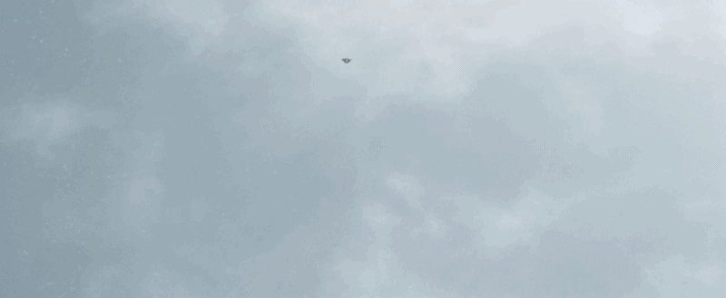 시빌워 스포)슈퍼 히어로 랜딩!_1.gif