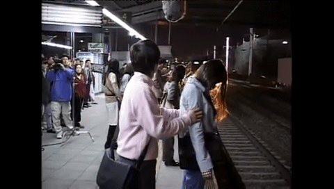 주문하신 엽기적인 그녀 당시 실제 촬영 모습.gif_1.gif