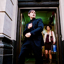 진정한 스파이더맨 배우의 찐따 연기_1.gif