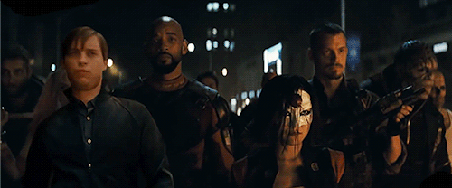 우열을 가리기 힘든 두 댄서의 대결_2.gif