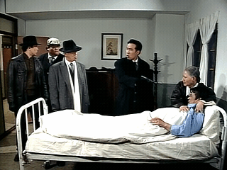 공산당 할거야 안할거야.gif_1.gif