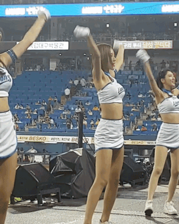 (데이터, PC권장) 똘끼넘치던 삼성 마스코트, 그리고 현재...gif_24.gif