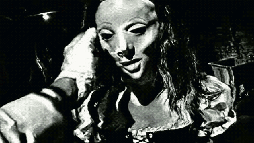 (혐)무섭지는 않은데 기분이 더럽게 나쁜 영화.gif_3.gif