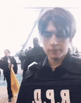 여기 있었구만 김레온이.gif_2.gif