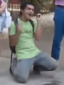 이 시국에 적절한 칠레아재짤 모음.jpgif_31.gif