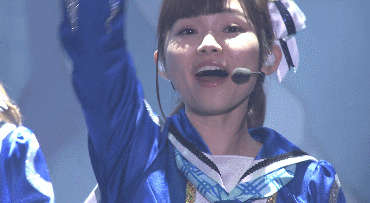 럽라 신캐가 중국계라 팬덤이 불타는 진짜 이유_12.gif