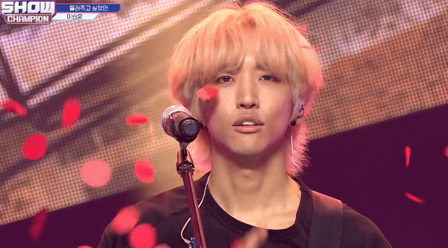싱어게인 우승자 이승윤 근황_2.gif
