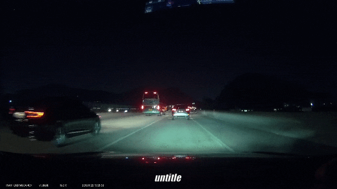 양발운전 하면 안되는 이유.gif_4.gif