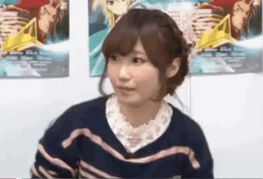 이런식으로 여자가 극혐하는 표정 하는 짤좀 주라_1.gif