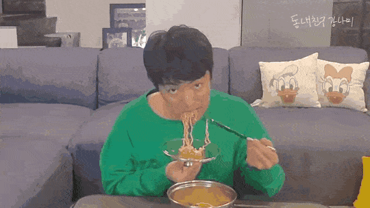 새벽에 아내 몰래 라면 먹으려던 강남의 최후_23.gif