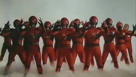 전대물) 수트는 대략 어느정도 뻥투력이 있을까?_12.webp