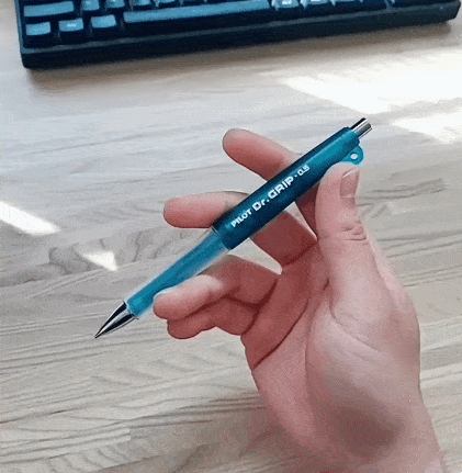 펜 돌리기 하는 방법 gif_1.gif