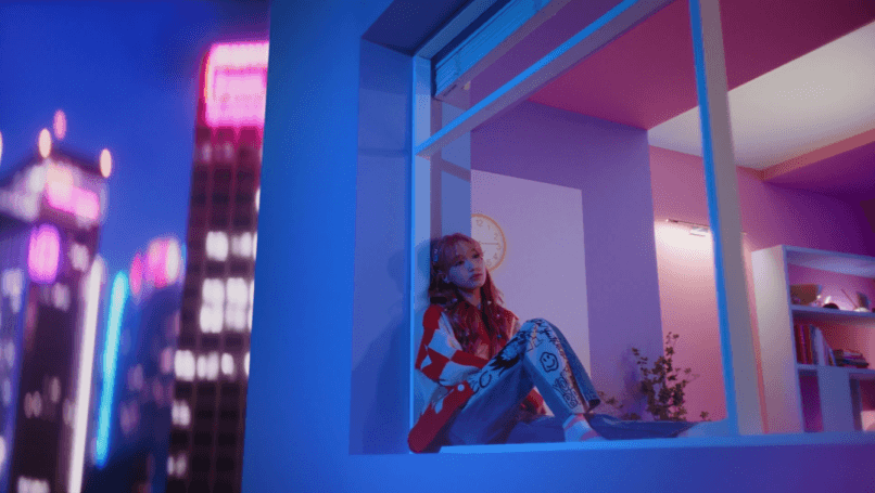 류수정 PINK MOON 티저 움짤_4.gif