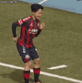 축구) 한국축구 역대급 세레머니 모음_5.gif