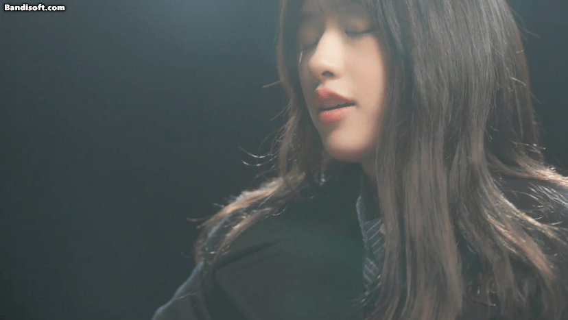 안유진이 예쁜가?_2.gif