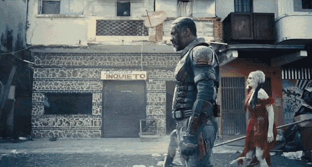 MCU)DC) 히어로물이 점점 비현실적으로 변하는 이유_18.gif