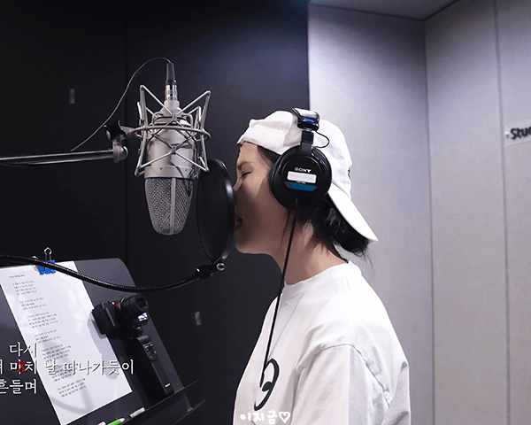 'Never Ending Story' Recording Behind 편 움짤_3.gif