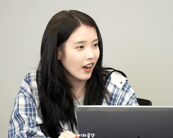 [IUTV] 마미뮤 분노의 마인크래프트! (w.샘킴) 편 움짤_20.gif