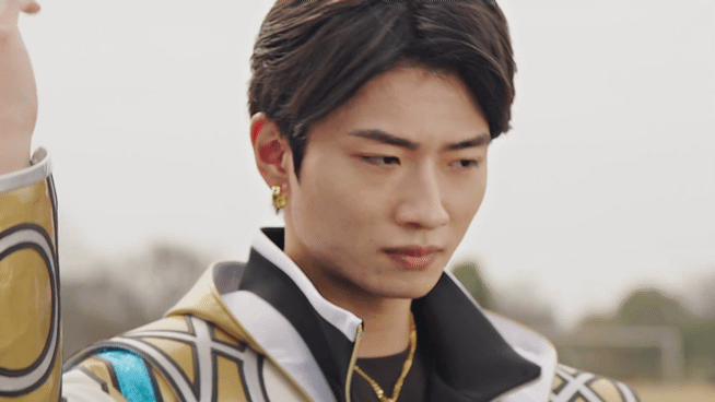 [넘버원전대 고쥬저] 반대로 심판 뇌물주기_9.gif