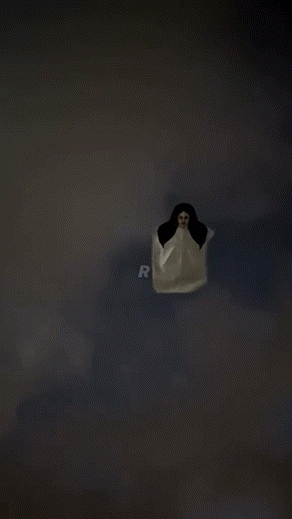 밤에 보면 지릴듯한 연_1.gif