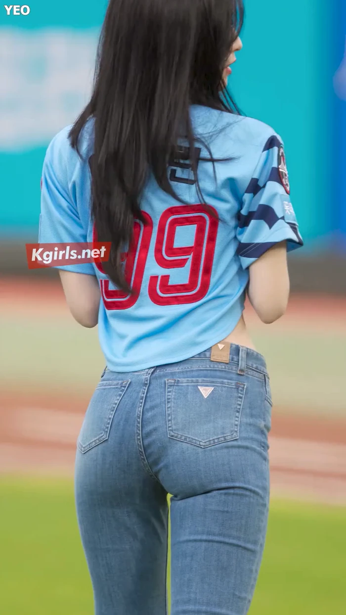 청바지가 좋은 이유 gif_1.webp