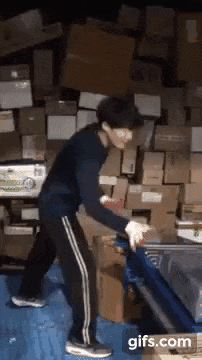 의외로 여초 회사_2.gif
